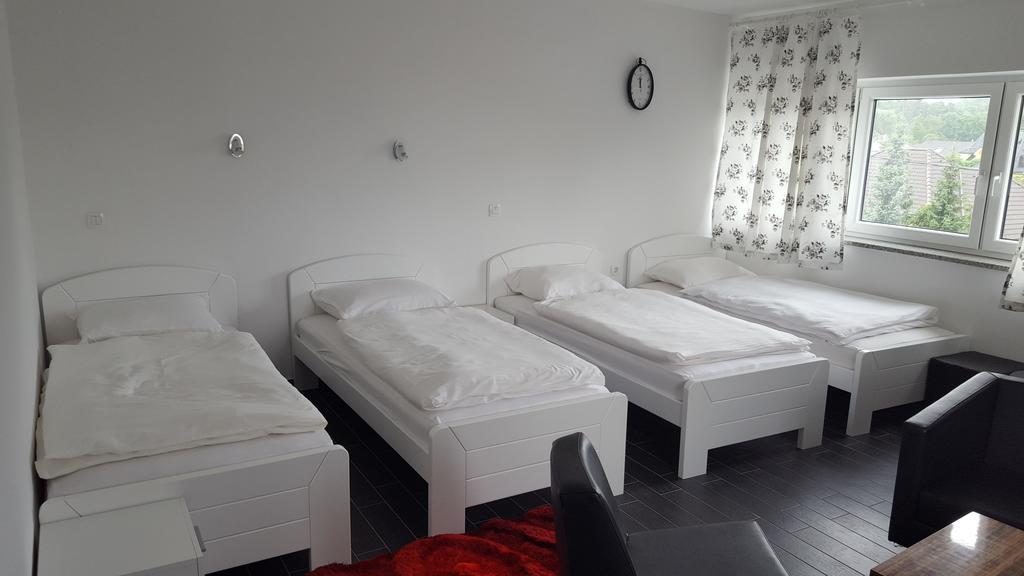 Hotel Gril Ranca Pod Pohorjem Máribor Habitación foto